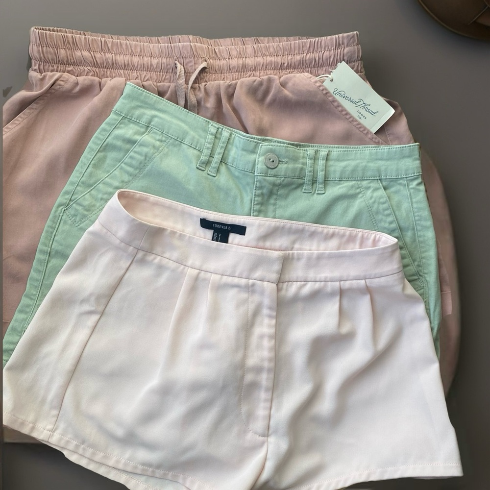 Set of 3 Shorts in Pink, Mint, and Blush